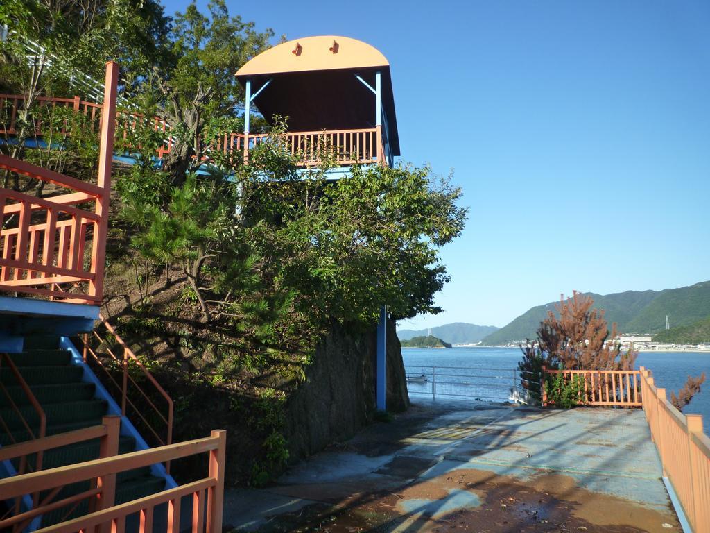 אונומיצ'י Sea Side Hostel Light House מראה חיצוני תמונה